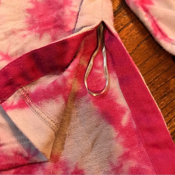 ▪️VINTAGE Juicy Couture Tie Dye Sweatshirt - Picture 5 of 9